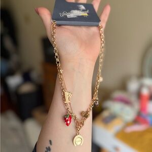 NWT Universal Threads charm necklace